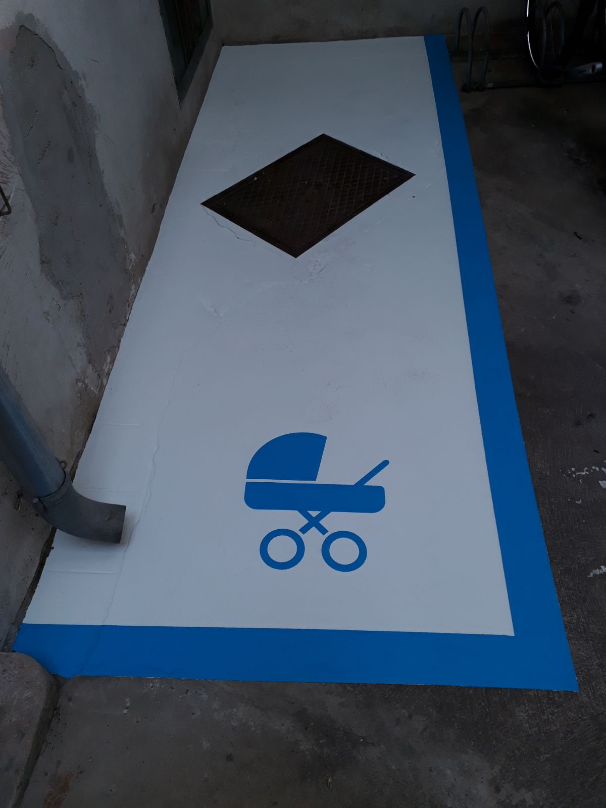 Farbe & Raum Willibald Rothen Bodenmarkierungen